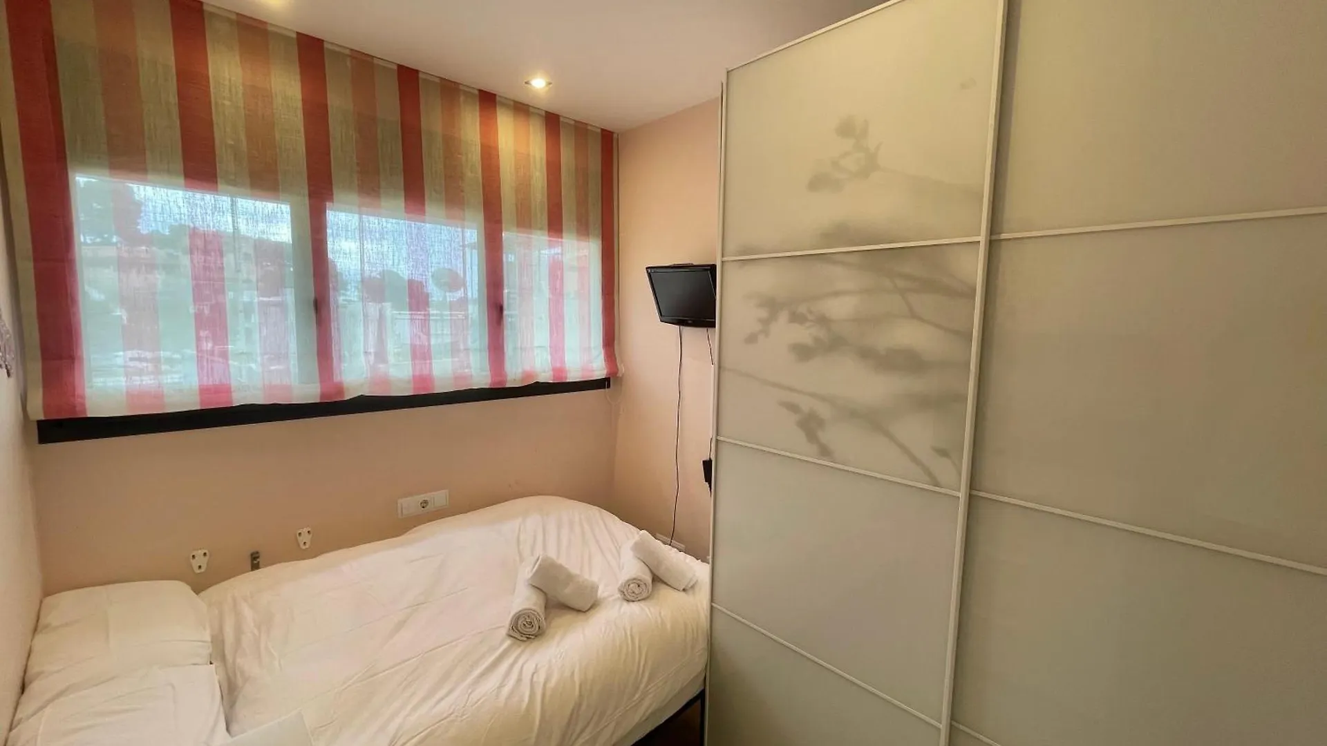 Valde Housing / Sa Caleta Y Playa / Parking Gratis Lejlighed Lloret de Mar
